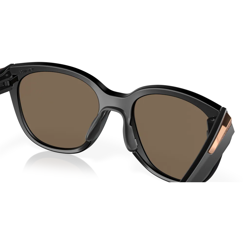 Oakley Low Key