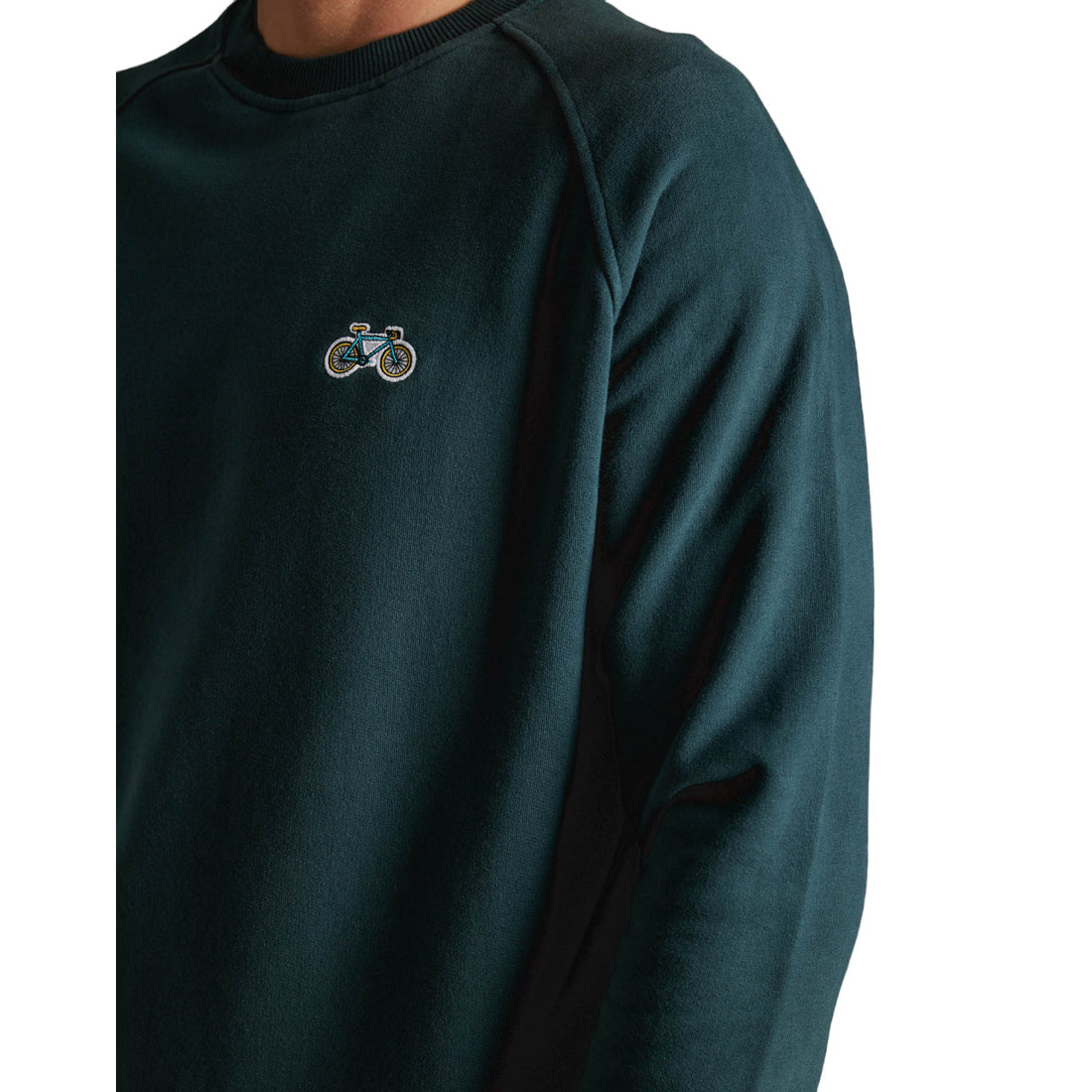 Pull In Crew Neck Patchsprint