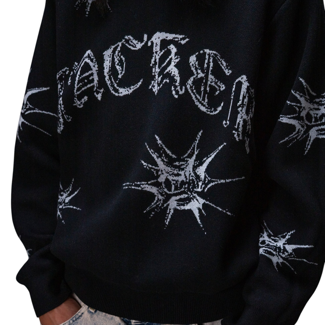 Pull Born2ride Jacker N°1890 noir en maille avec motif jacquard blanc et coupe oversize streetwear