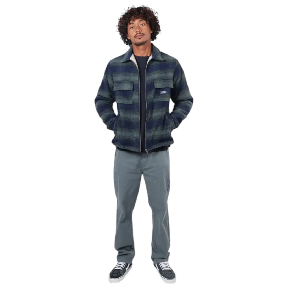 Homme portant la veste Born2ride Oxbow Ventura-jk bleu marine à carreaux en mélange de laine et polyester recyclé
