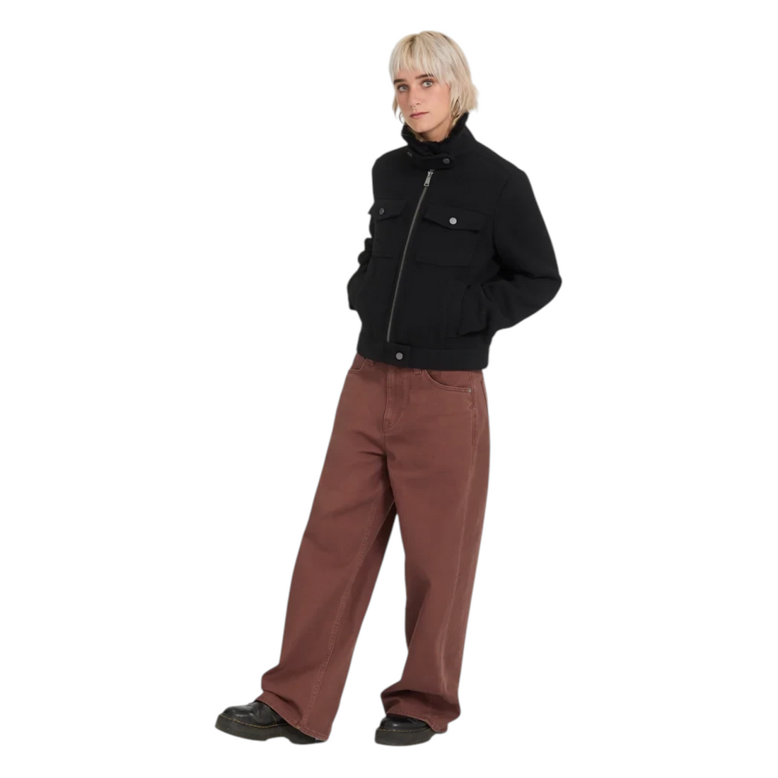 Veste noire Born2ride Volcom Gilscot pour femme avec col en fausse fourrure, poches poitrine et fermeture zippée