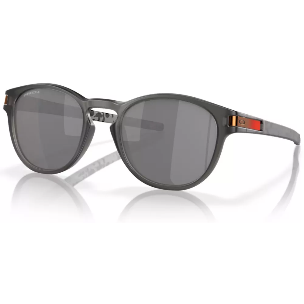 Oakley Latch Community Collection